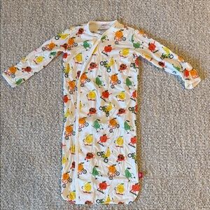 Magnetic Me Peeling Great Sleeper Gown NB